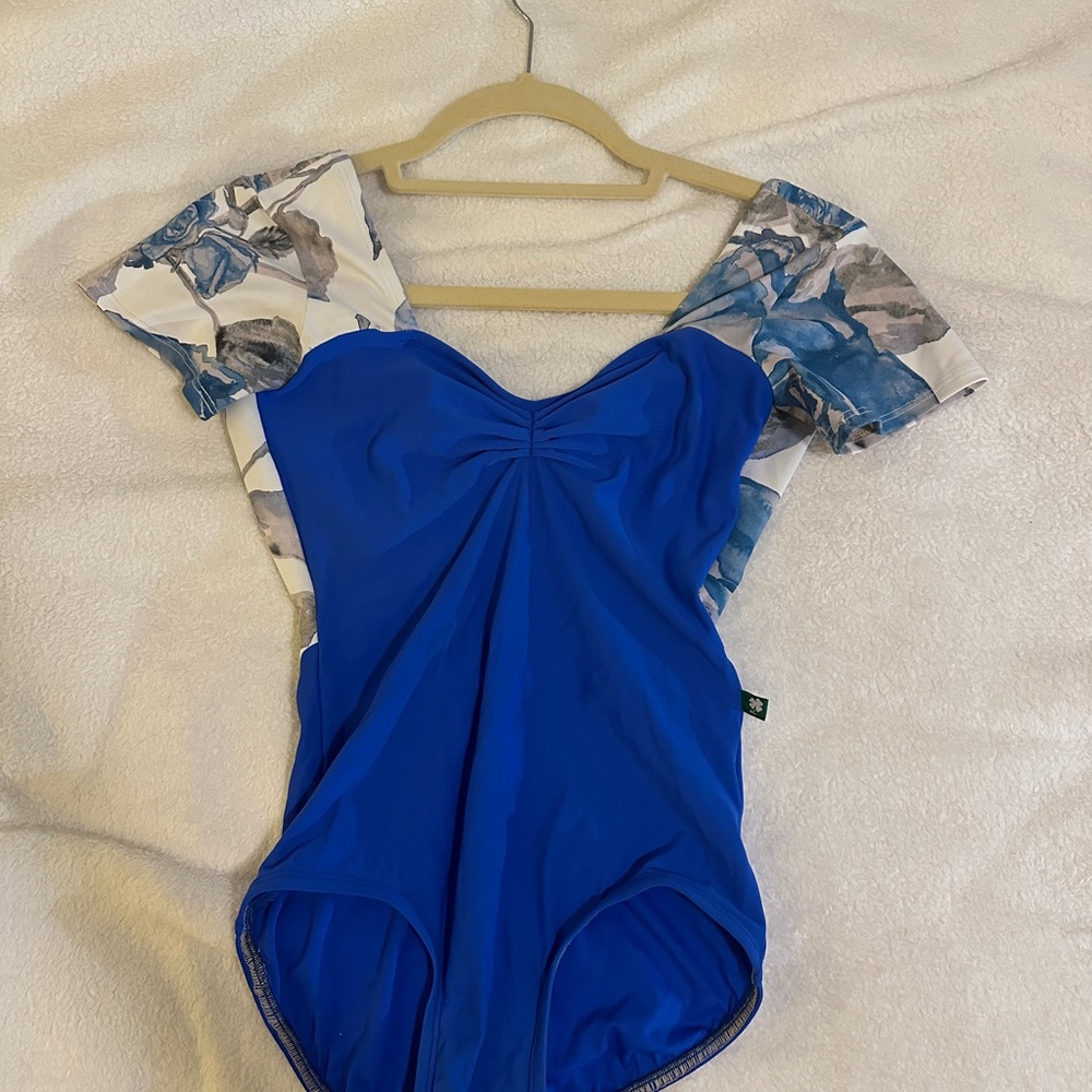Lucky Leo, Royal Blue/Floral Leotard w sleeves, size M